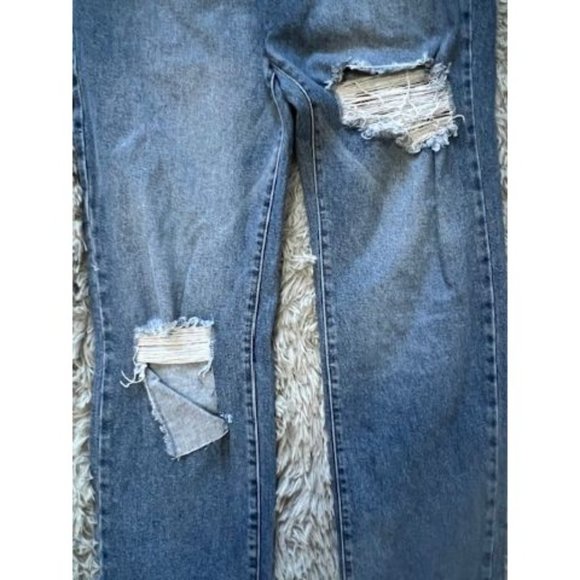 Fashion Nova Lycra Plus Size 15 Ripped Blue Jeans - Picture 3 of 6